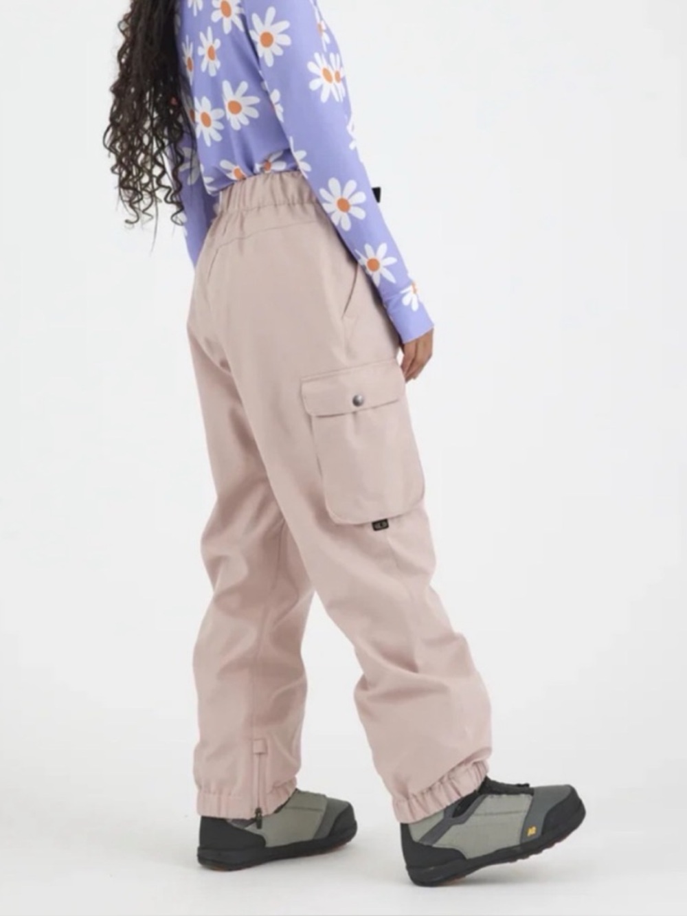 AIRBLASTER WOMENS FREEDOM BOSS PANTS Size Medium in Color Blush